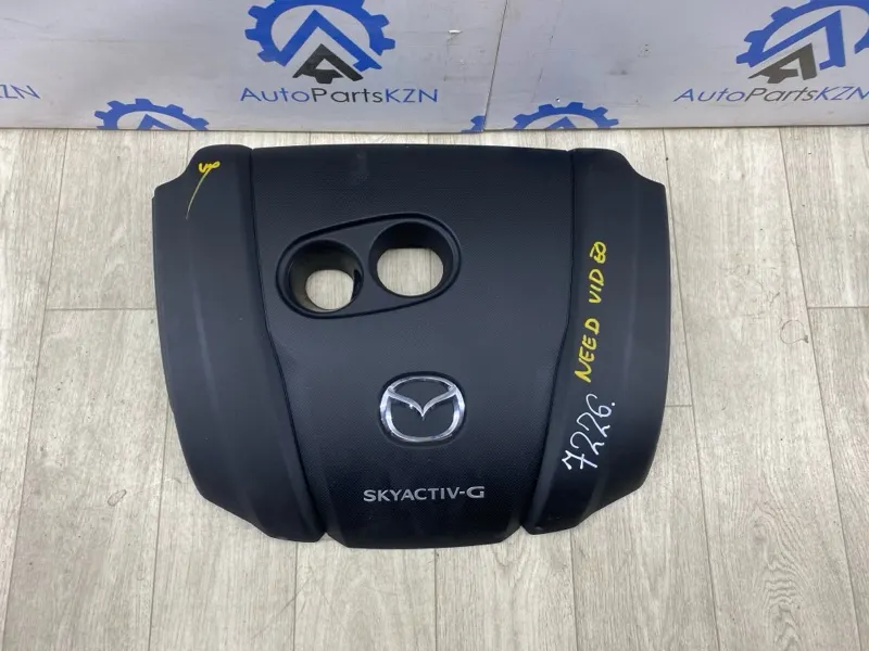 Декоративная крышка двигателя Mazda CX-5 KF PY 2.5 (б/у)