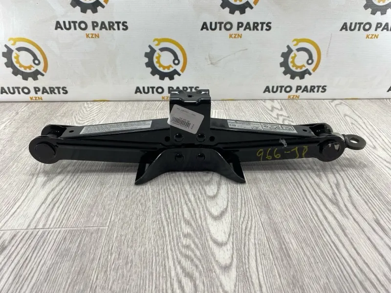 Домкрат Mitsubishi ASX 2.0 4B11 (б/у)