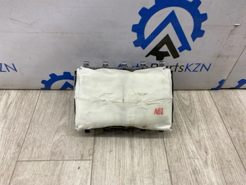 Подушка безопасности пассажира Subaru Forester SJ 2.5 FB25 (б/у)