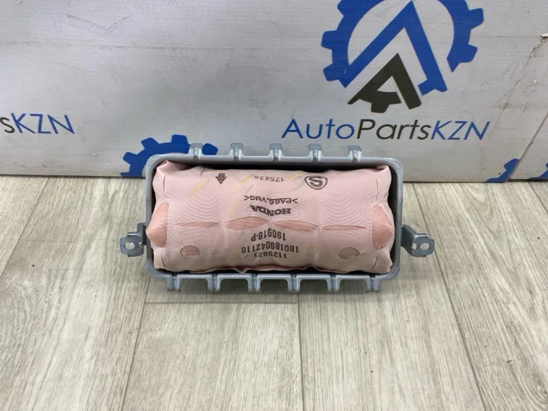 Подушка безопасности пассажира Honda CR-V 5 L15BG (б/у)