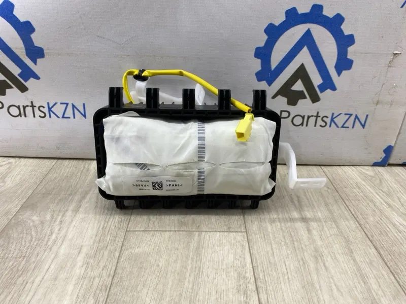 Подушка безопасности пассажира Mitsubishi Outlander 4 GM PR 2023 (б/у)
