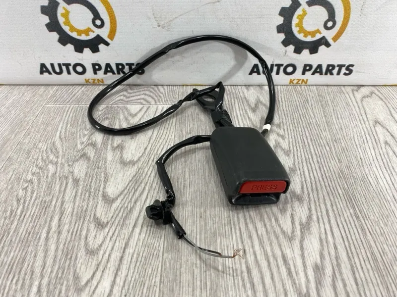 Замок ремня безопасности Mazda 3 BP (б/у)