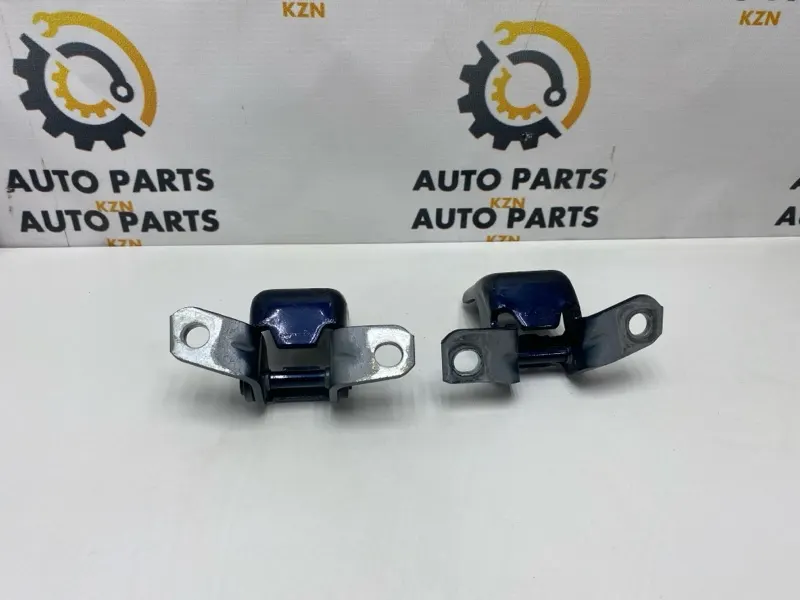 Петля двери Mazda CX-5 KF 2021 перед. прав. (б/у)