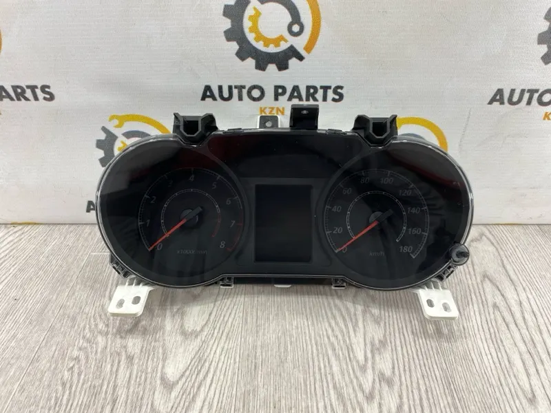 Панель приборов Mitsubishi Outlander XL 4B12 2.4 (б/у)