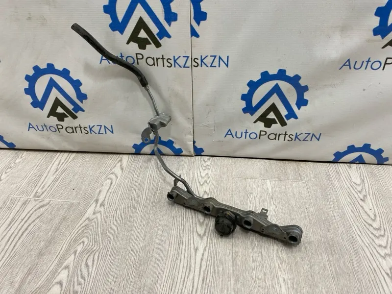 Топливная рейка Honda Civic 4D 2007 (б/у)