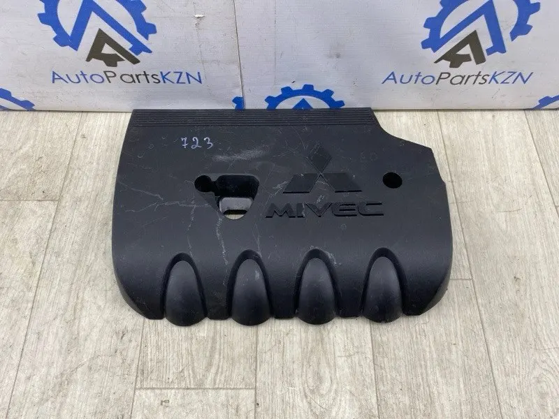 Декоративная крышка двигателя Mitsubishi Outlander 3 4J11 (б/у)