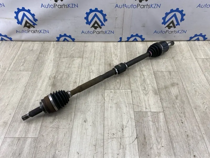 Привод Mitsubishi ASX 2.0 4B11 перед. прав. (б/у)