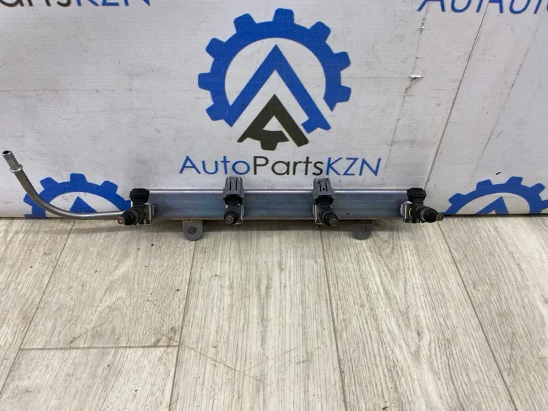 Топливная рейка Mitsubishi ASX 2.0 4B11 (б/у)