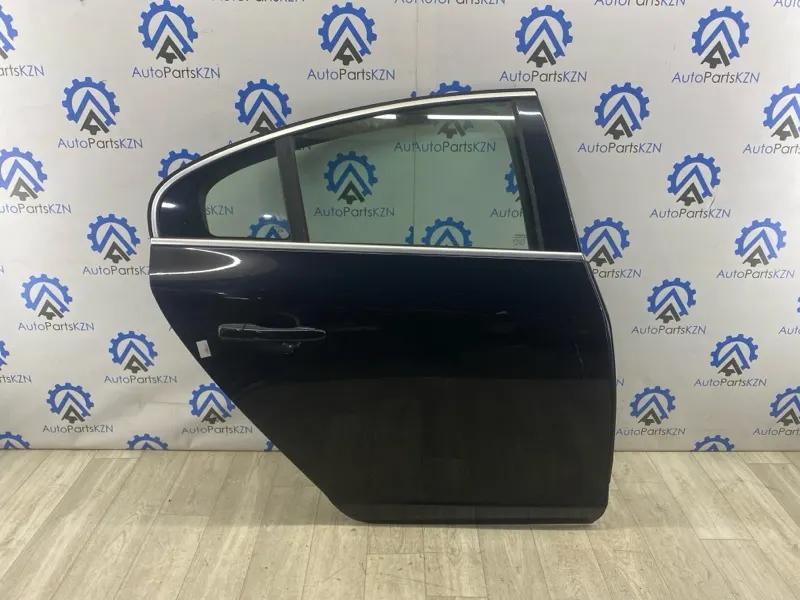 Дверь Volvo S60 B4164T задн. прав. (б/у)