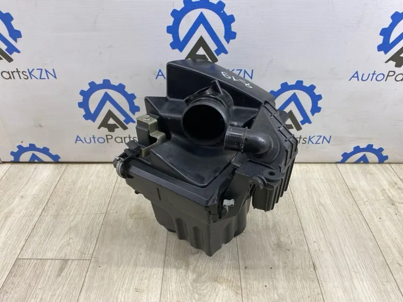 Корпус воздушного фильтра Mazda 3 BK 2.0 (б/у)