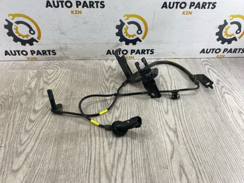 Датчик ABS Mitsubishi ASX 2.0 4B11 перед. лев. (б/у)