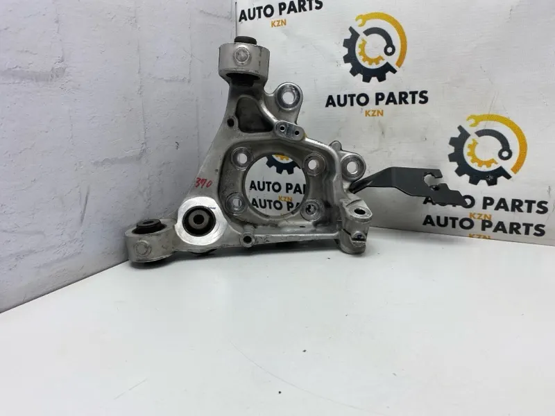 Кулак поворотный Mitsubishi Outlander 4 GM PR задн. лев. (б/у)