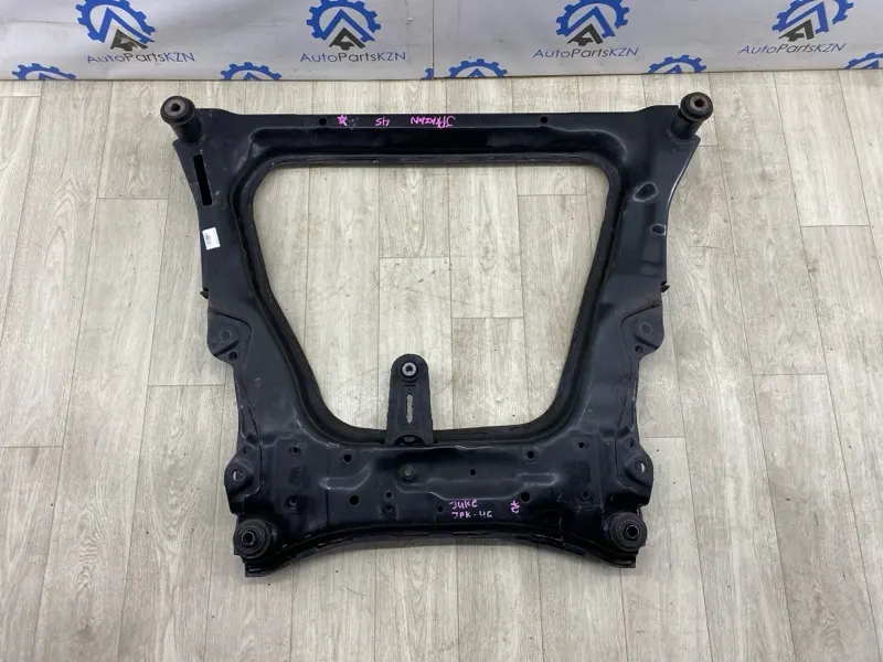 Подрамник Nissan Juke F15 1.6 CVT перед. (б/у)