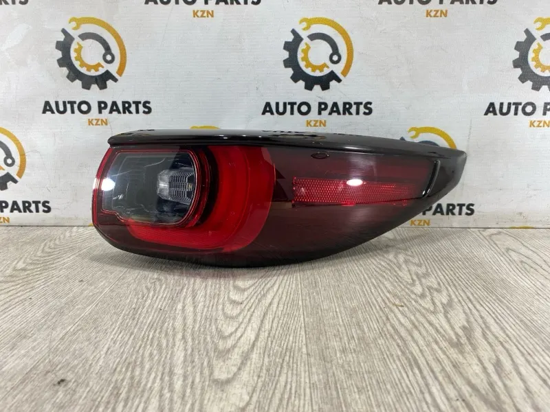 Фонарь задний Mazda CX-5 KF PY 2022 прав. (б/у)