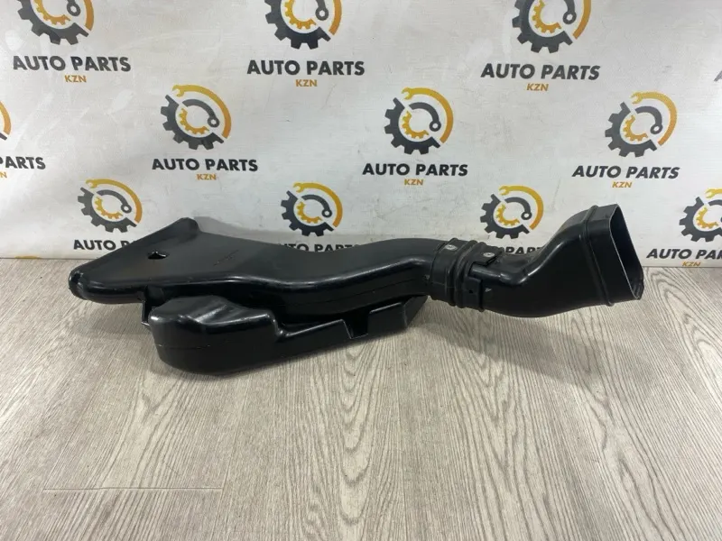 Воздухозаборник Mitsubishi Outlander XL 2.0 4B11 (б/у)