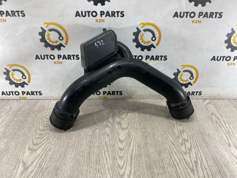 Патрубок воздушного фильтра Honda Civic 4D 2008 (б/у)