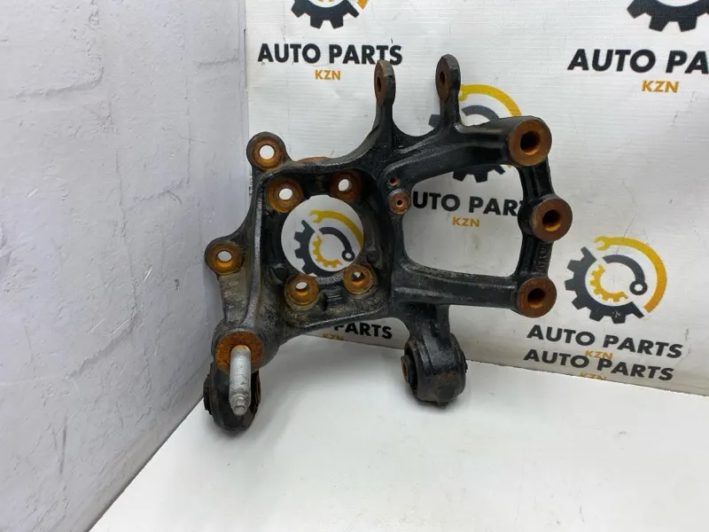 Кулак поворотный Mazda CX-5 KF PY 2022 перед. лев. (б/у)