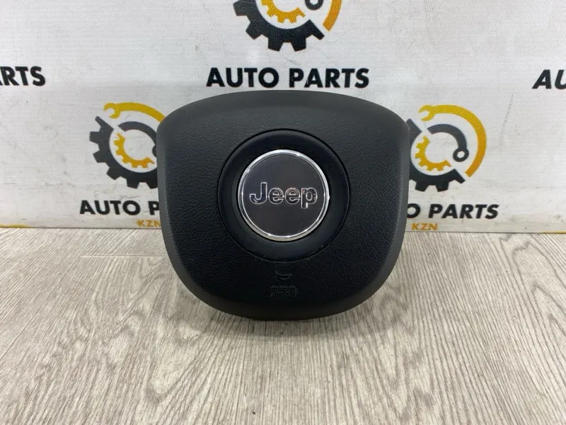 Подушка безопасности в руль Jeep Cherokee KL 2018 (б/у)