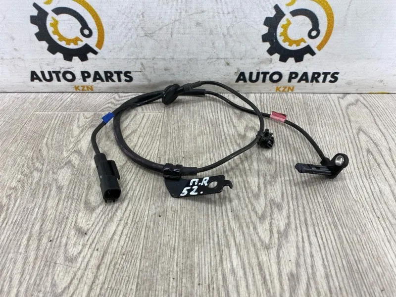 Датчик ABS Mitsubishi ASX 2.0 перед. прав. (б/у)