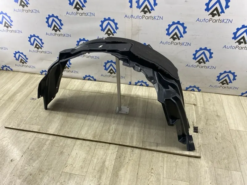 Подкрылок Mitsubishi Outlander 3 2.4 4B12 2018 перед. лев. (б/у)