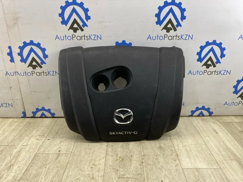 Декоративная крышка двигателя Mazda 3 BP РЕ 2023 (б/у)
