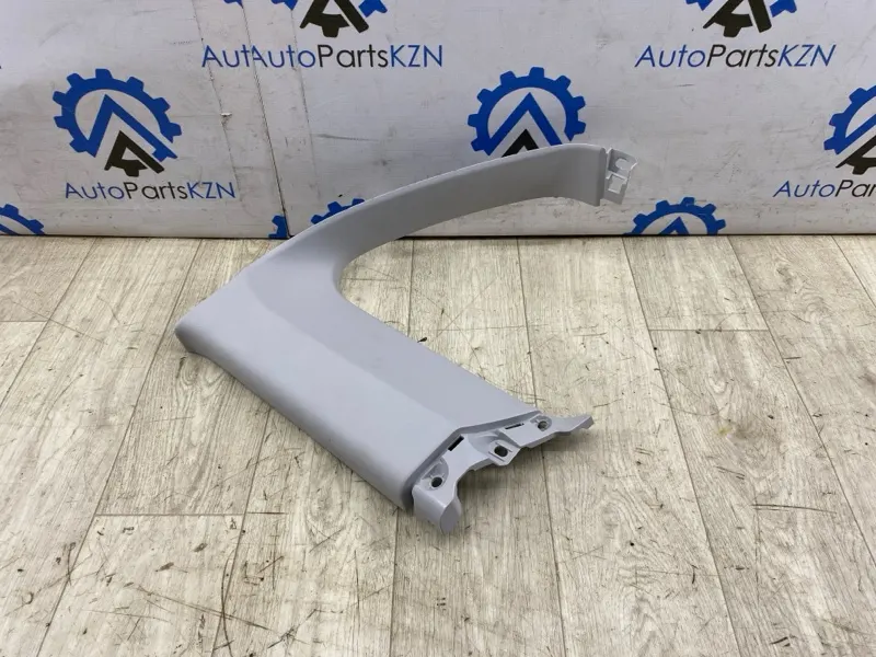 Обшивка багажника Subaru Forester SJ 2.5 FB25 задн. прав. (б/у)