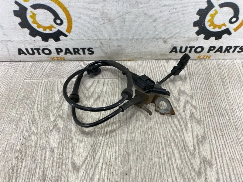 Датчик ABS Renault Kangoo 2012 перед. лев. (б/у)