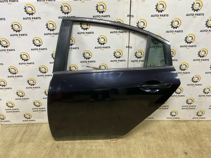 Дверь Mazda 6 GH 2.0 2007 задн. лев. (б/у)