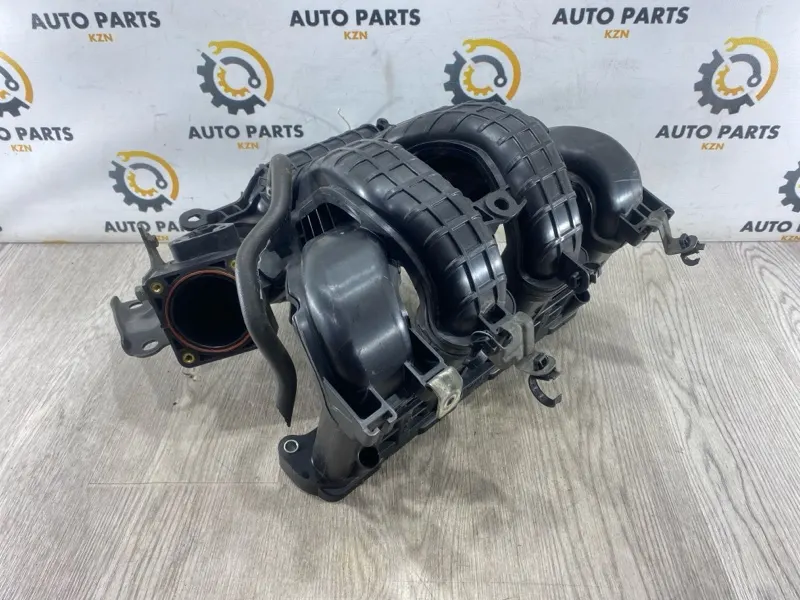 Коллектор впускной Mitsubishi ASX 2.0 4B11 (б/у)