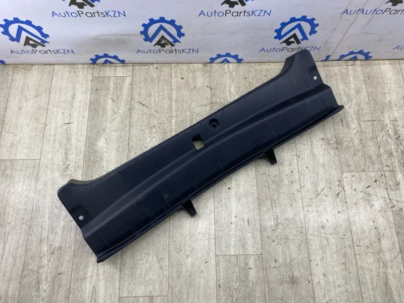 Накладка замка багажника Nissan Teana L33 2.5 2015 (б/у)