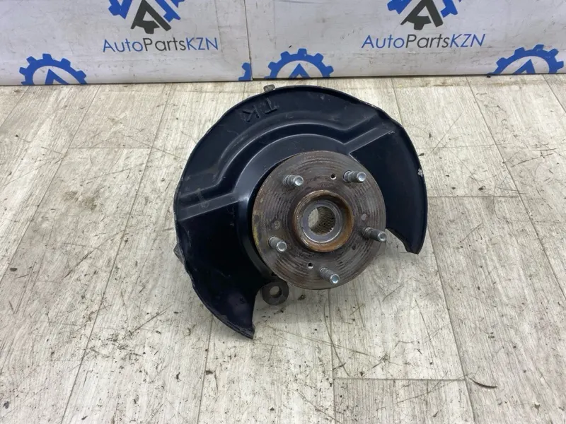 Кулак поворотный Honda CR-V 3 2.4 2008 перед. прав. (б/у)