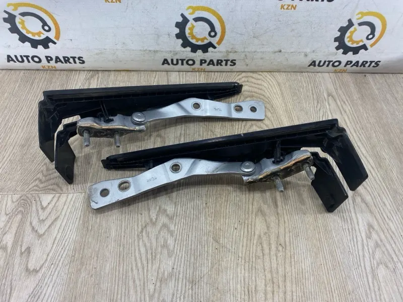 Петля крышки багажника Honda CR-V 5 2021 (б/у)