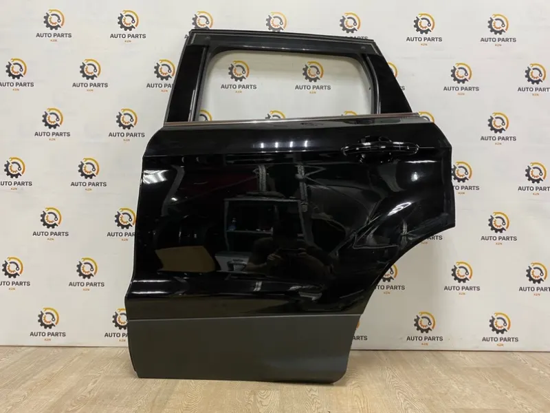 Дверь Ford Kuga 2 2015 задн. лев. (б/у)