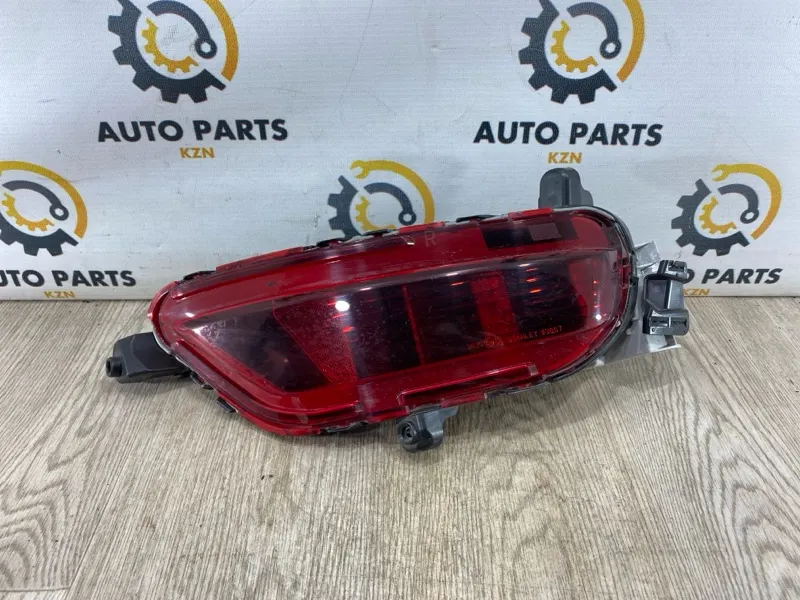 Катафот бампера Mazda CX-5 KF PY 2.5 задн. прав. (б/у)