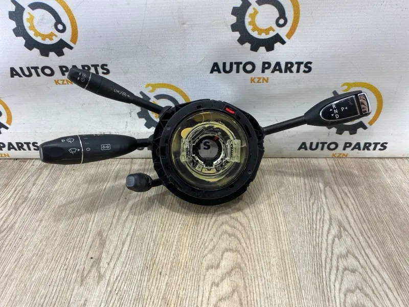Блок подрулевых переключателей Mercedes-Benz E-Class W212 3.0 272.952 2009 (б/у)