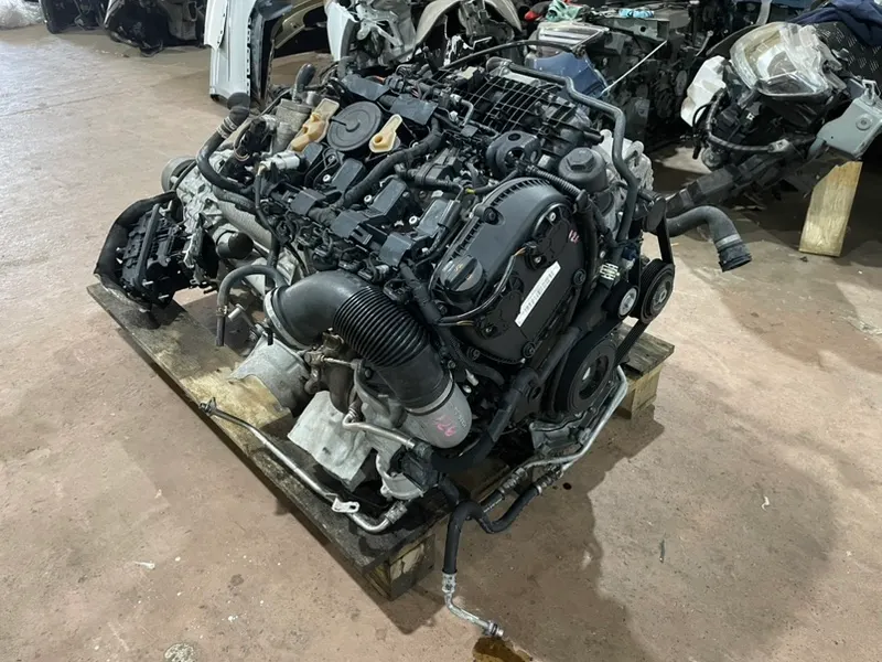 Двигатель Audi Q5 8RB 2.0 CNCD 2013 (б/у)