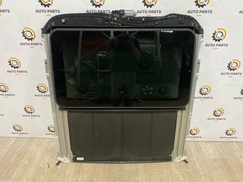 Люк Mercedes-Benz E-Class W212 3.0 272.952 2009 (б/у)