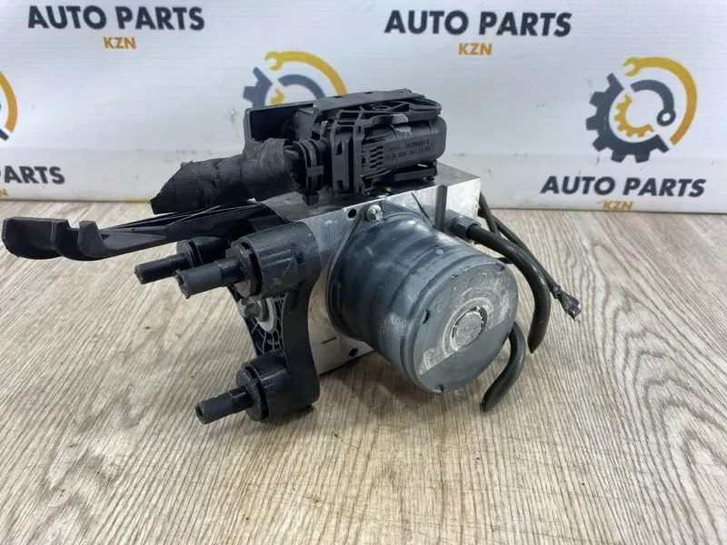 Блок ABS Mercedes-Benz E-Class W212 3.0 272.952 2009 (б/у)