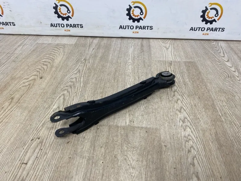Рычаг подвески Mercedes-Benz E-Class W212 3.0 272.952 2009 задн. лев. (б/у)
