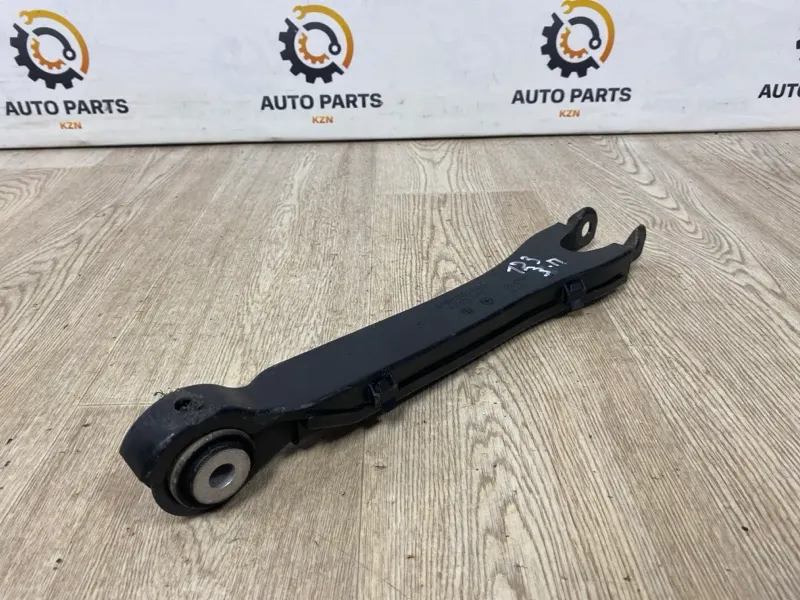 Рычаг задний Mercedes-Benz E-Class W212 3.0 272.952 2009 задн. прав. (б/у)