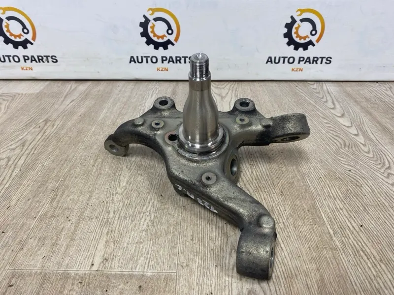Кулак поворотный Mercedes-Benz E-Class W212 3.0 272.952 2009 перед. лев. (б/у)