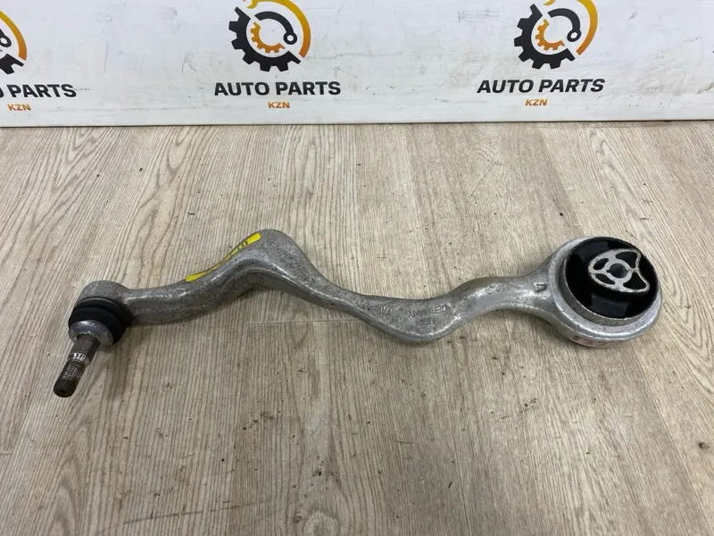 Рычаг подвески BMW X1 E84 2.0/2WD 2012 перед. прав. (б/у)