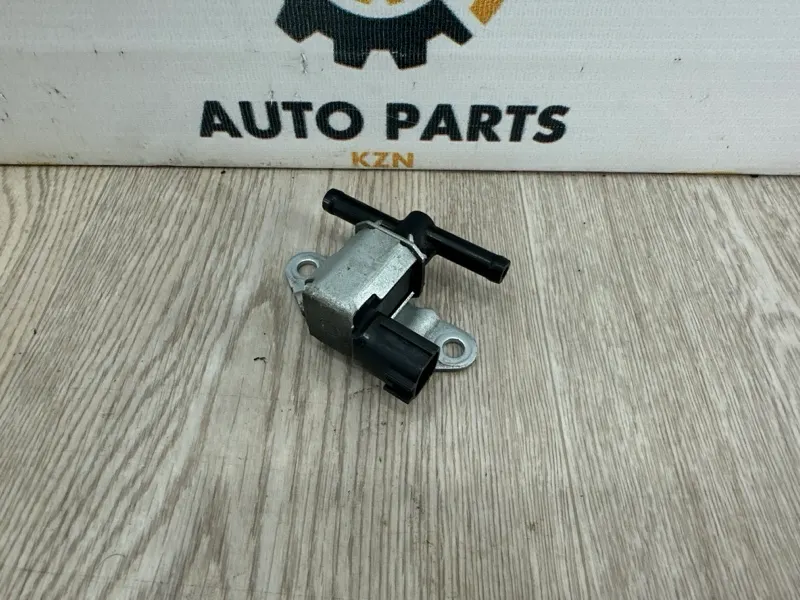 Клапан электромагнитный Nissan Teana J32 2.5/4WD QR25DE 2012 (б/у)