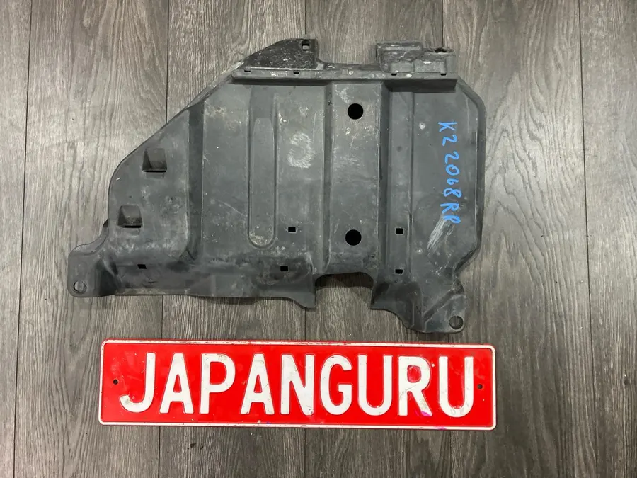 Защита днища кузова Honda Civic 4d 8 РЕСТАЙЛИНГ LDA 2010 прав. (б/у)