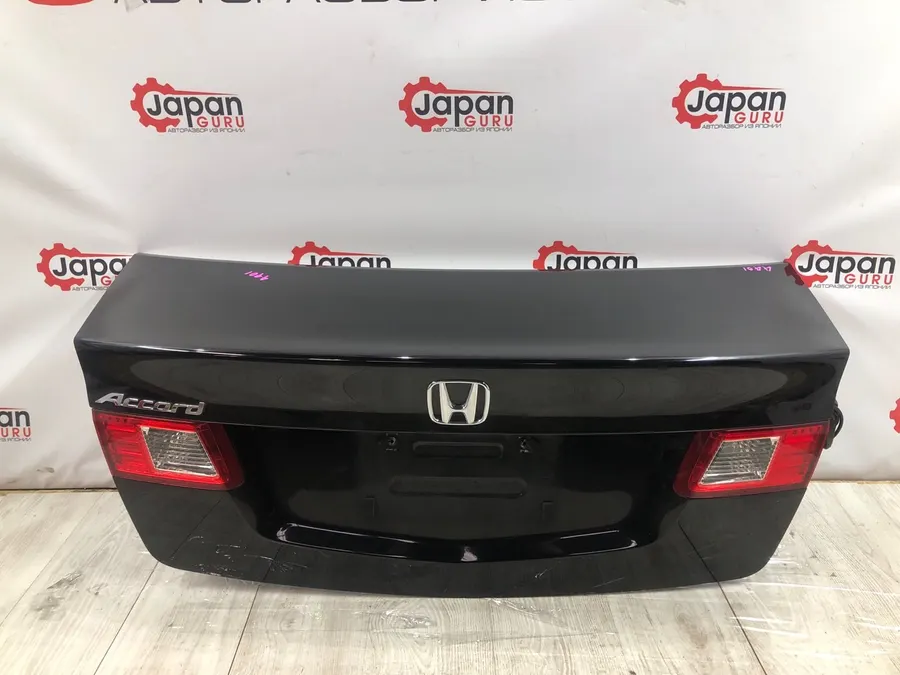 Крышка багажника Honda Accord 8 K24A 2010 (б/у)