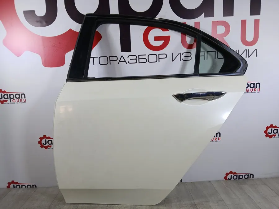 Дверь боковая Honda Accord 8 K24A 2010 задн. лев. (б/у)