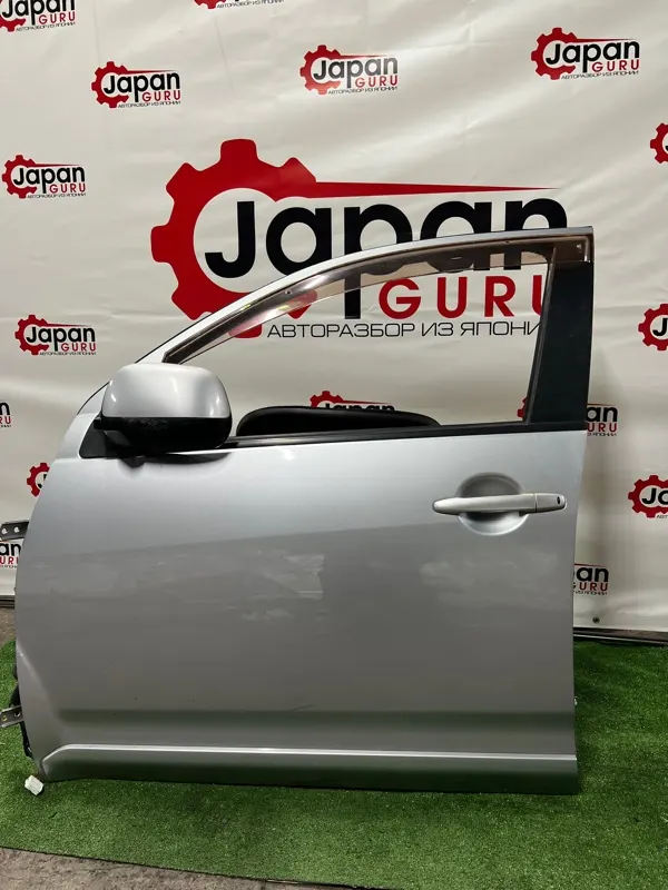 Дверь боковая Mitsubishi Outlander xl CW5W 4B12 2008 перед. лев. (б/у)