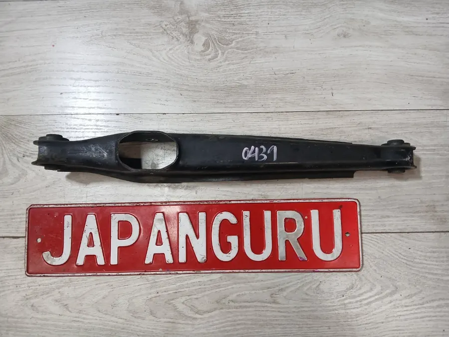 Рычаг поперечный Mitsubishi Lancer 10 4J10 1.8 2013 задн. (б/у)