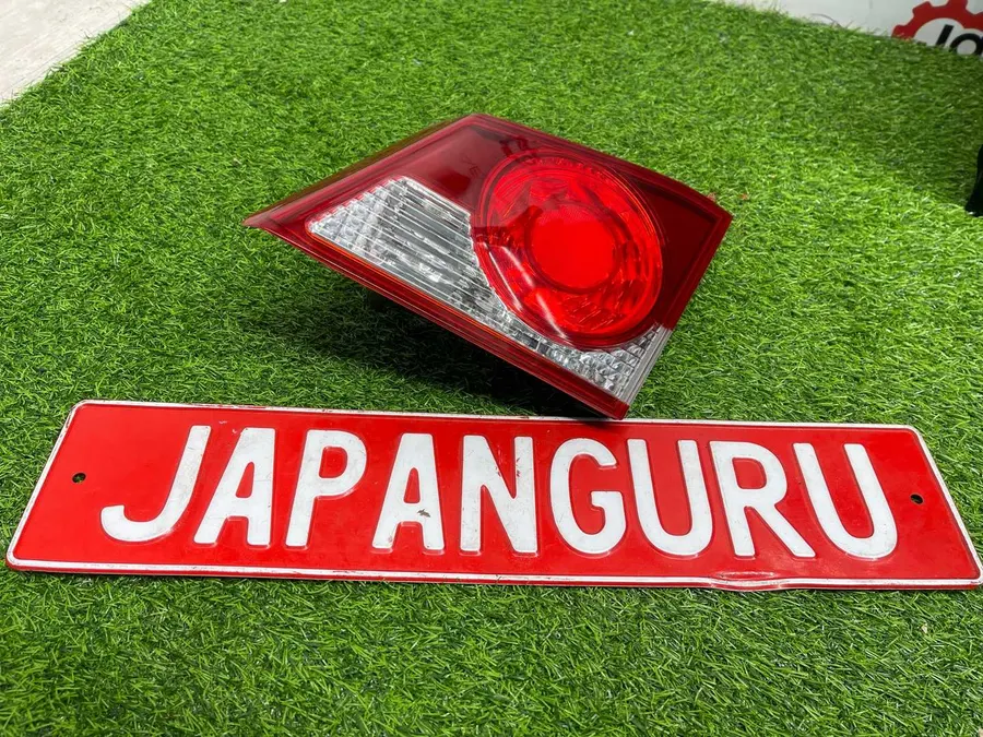 Фонарь задний Honda Civic 8 R18 2006 задн. прав. (б/у)