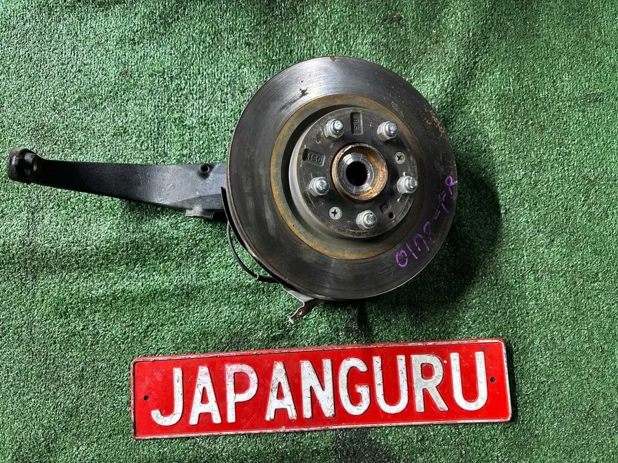 Кулак поворотный Mazda 6 GH СЕДАН L5 2010 перед. прав. (б/у)